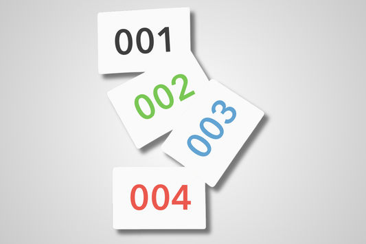 Et foto av Startnumre farger på lager fra JM Band®. Kjøp Startnummer i Rød her.