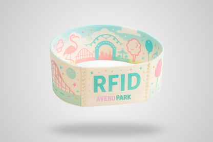 Et foto av Elastisk Armbånd Fargetrykk fra JM Band®. Kjøp Stoffarmbånd i 145 mm her.