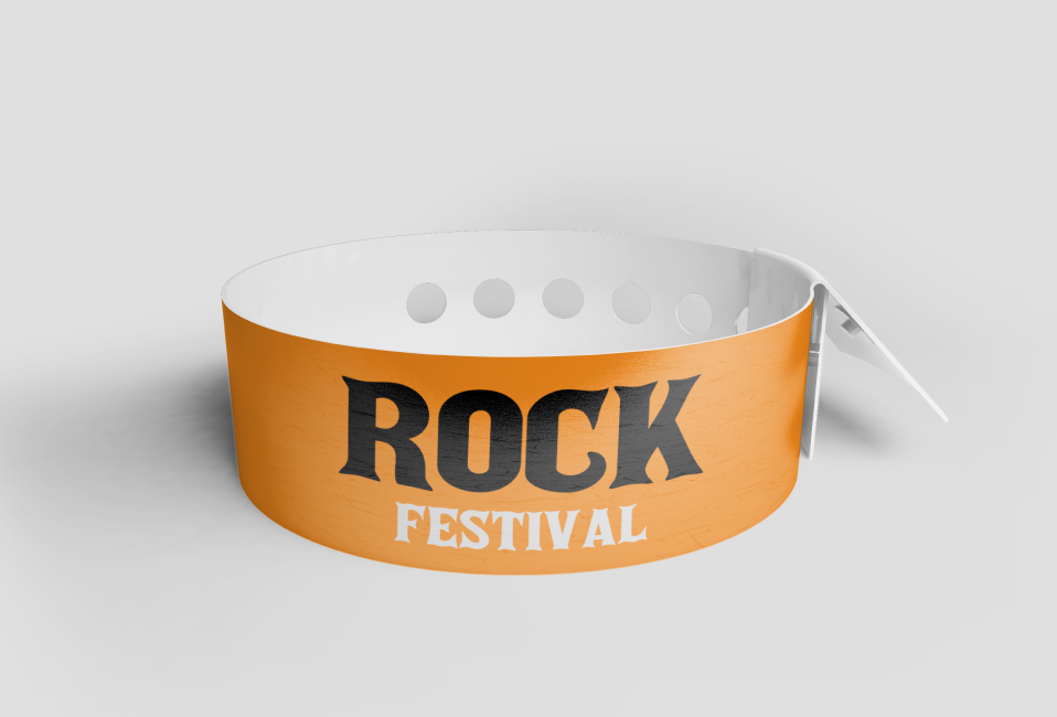 Et oransje armbånd med ordet rockefestival på.