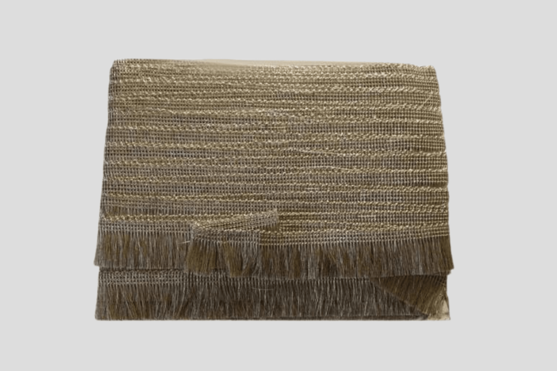 Et beige Frynser 3cm teppe med lurex frynser fra JM Band NO.