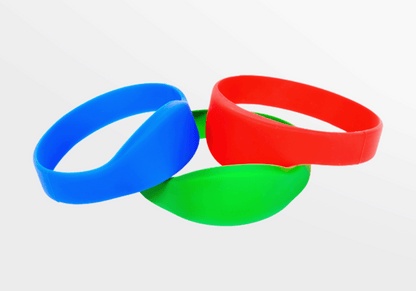 RFID Silikon Armbånd med Fudan FM 1108 fra JM Band® uten trykk gir et stilig og holdbart alternativ for alle som leter etter levende sterke armbånd eller gummiarmbånd. Disse er laget av høykvalitets silikon.